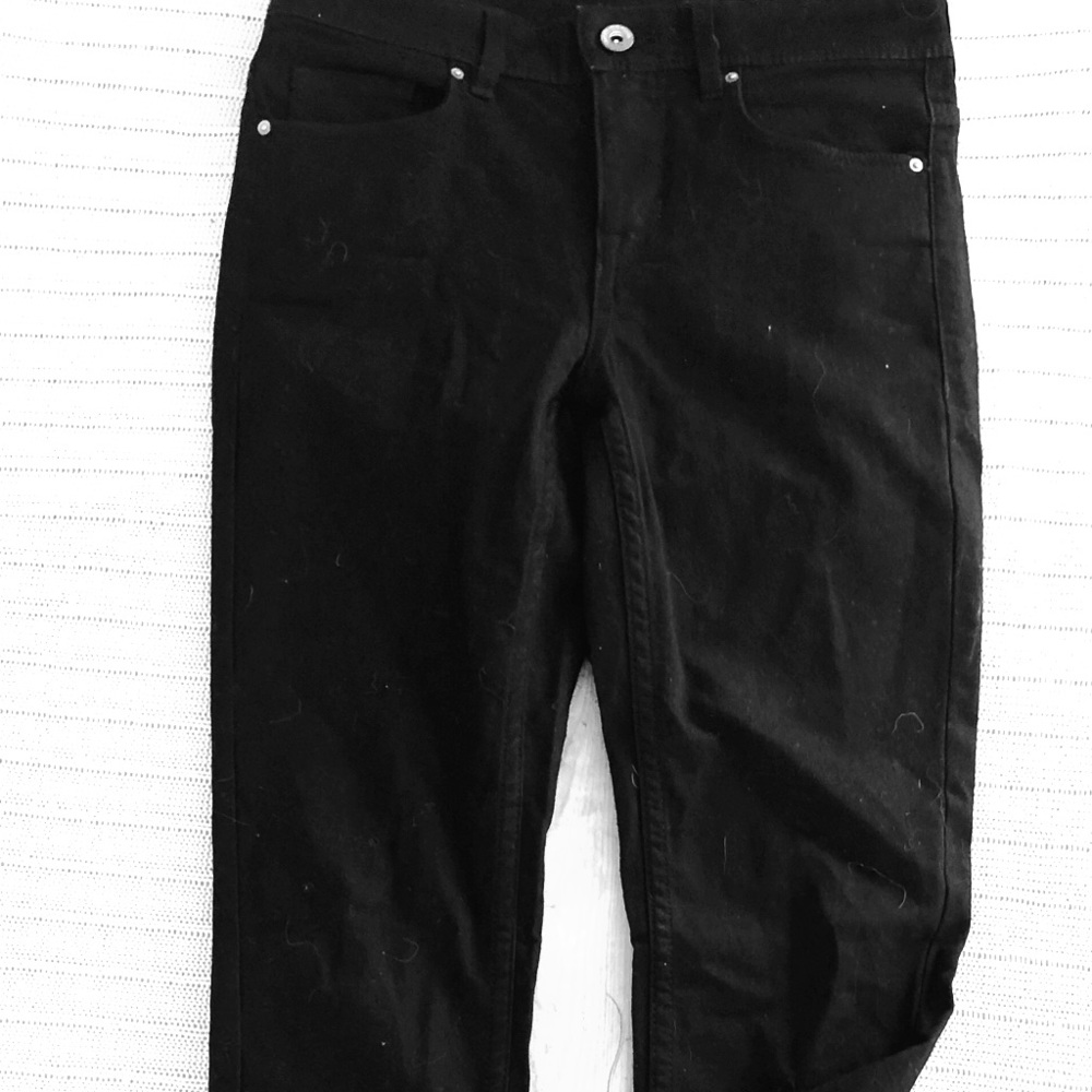 Slim fit black skinny jeans